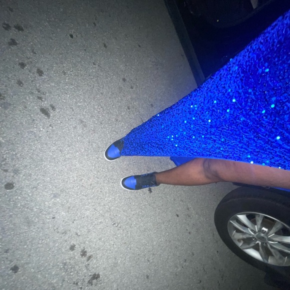 Gorgeous Royal Blue Sequin dress. - Picture 8 of 8